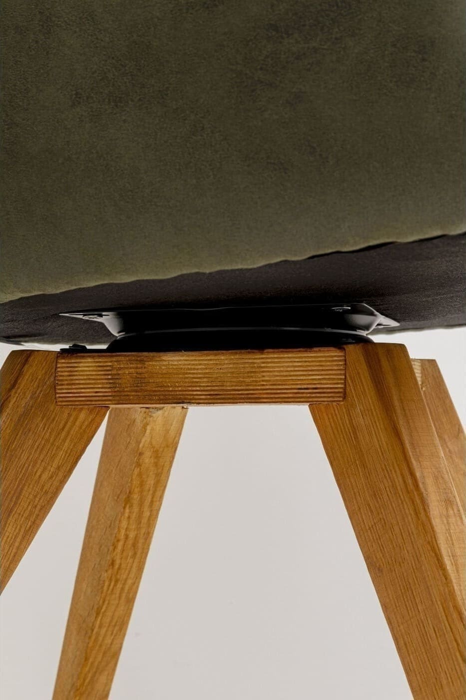 Draaistoel Coco Wood Green Kare Design Eetkamerstoel 70741