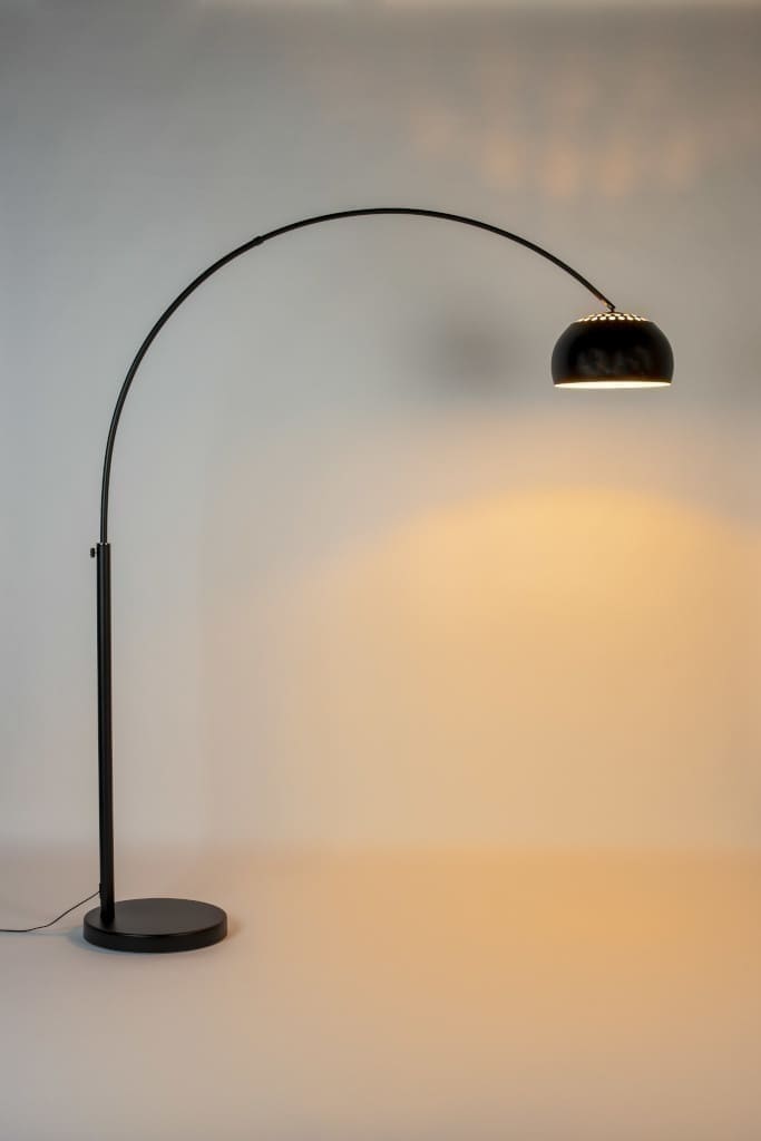 Vloerlamp Metal Bow Black Zuiver ZVR5100123