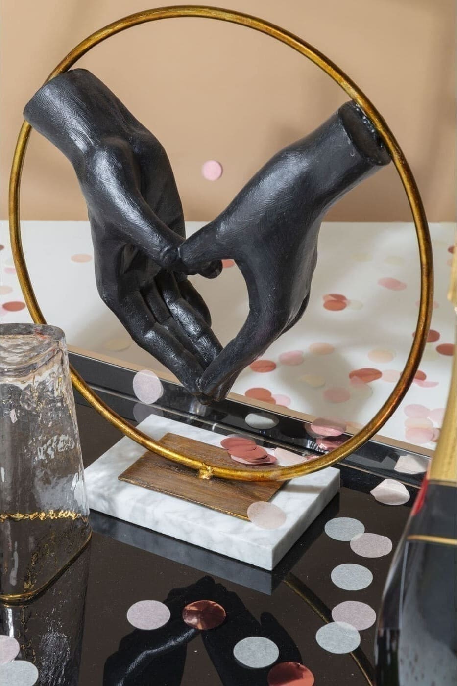 Beeld Elements Heart Hand 33cm Kare Design Beeld 60843