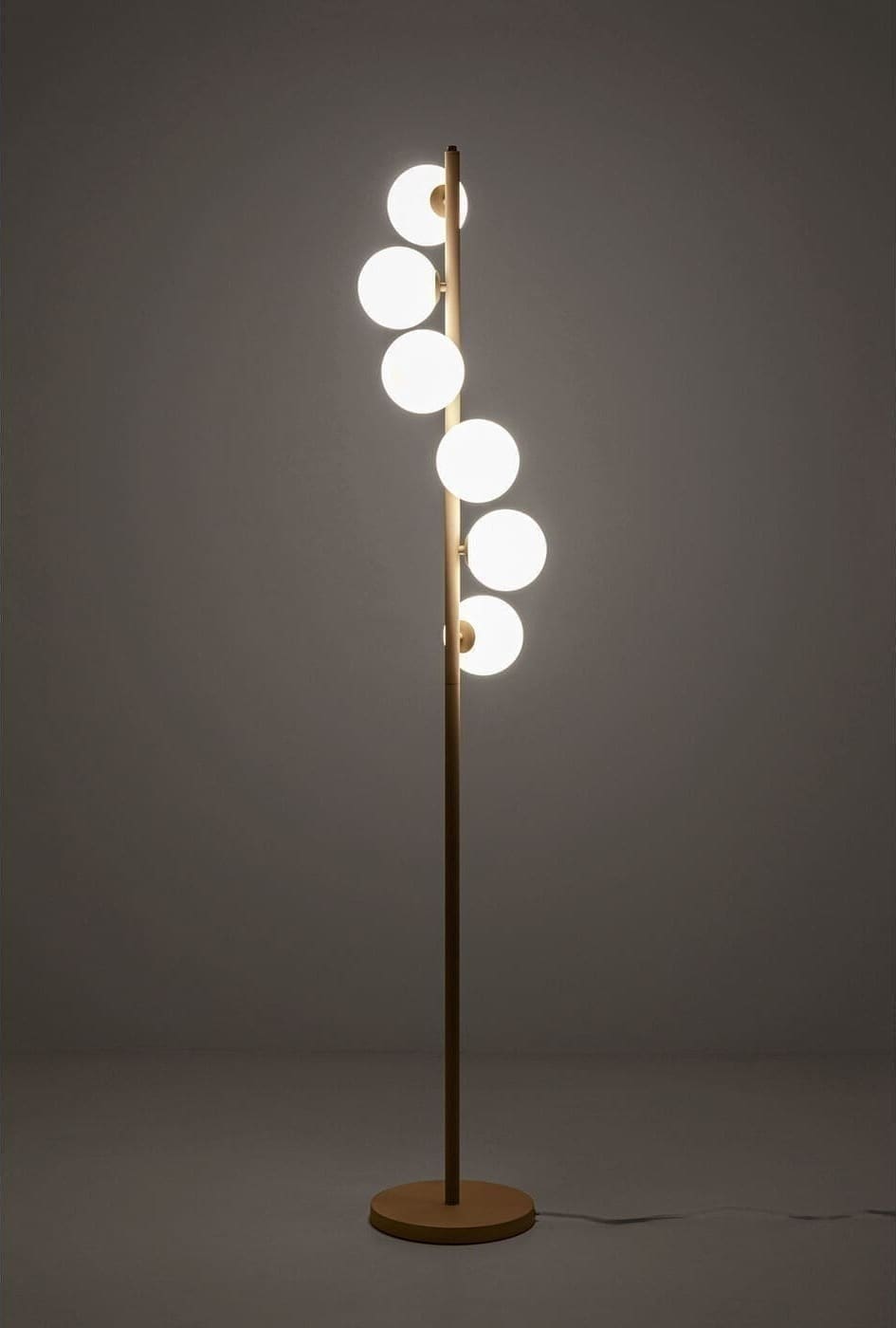 Vloerlamp Scala Bals Greige 160cm Kare Design Vloerlamp 57545