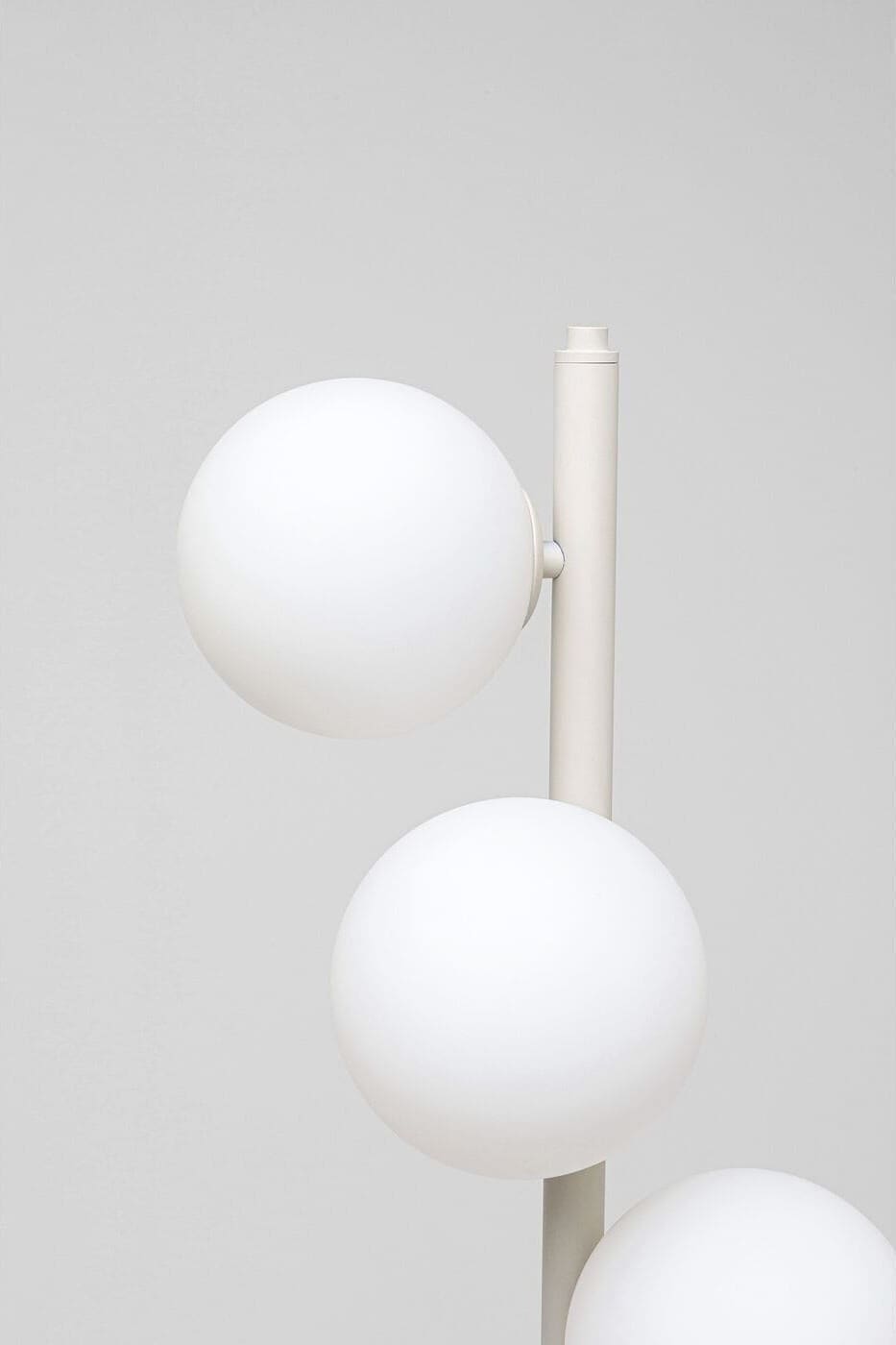 Vloerlamp Scala Bals Greige 160cm Kare Design Vloerlamp 57545