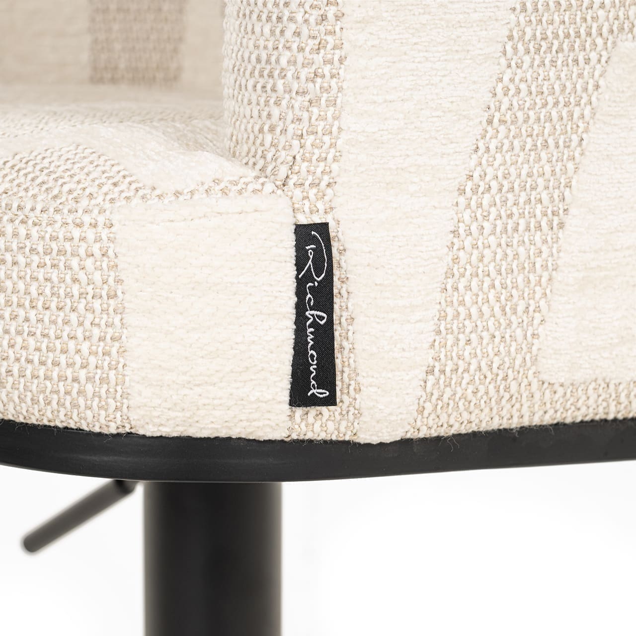 Richmond Interiors Bar/counterstoel Cheyenne beige graffic Beige Barstoel
