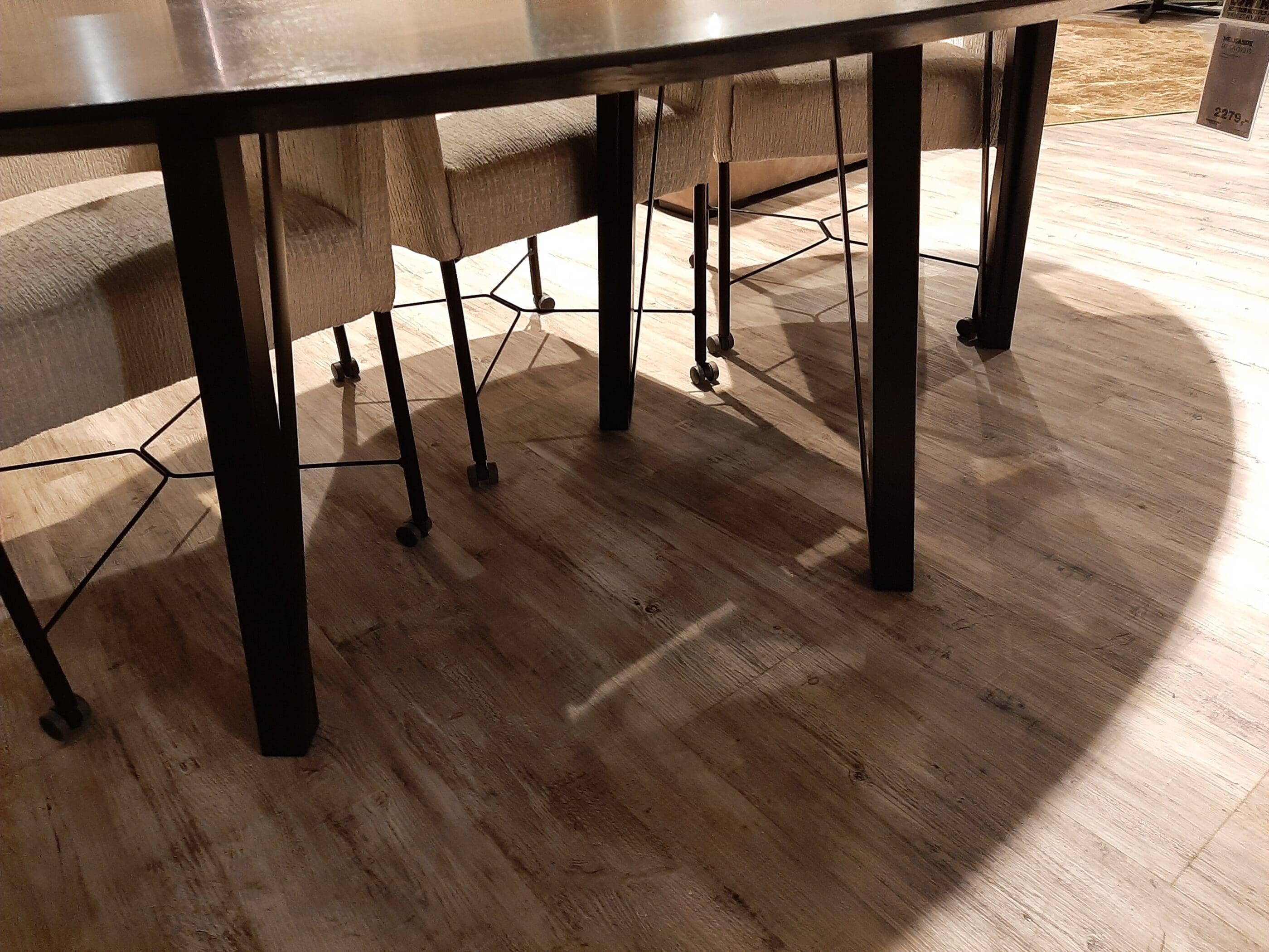 Eettafel Melisande **SHOWROOMMODEL** - Afbeelding 4