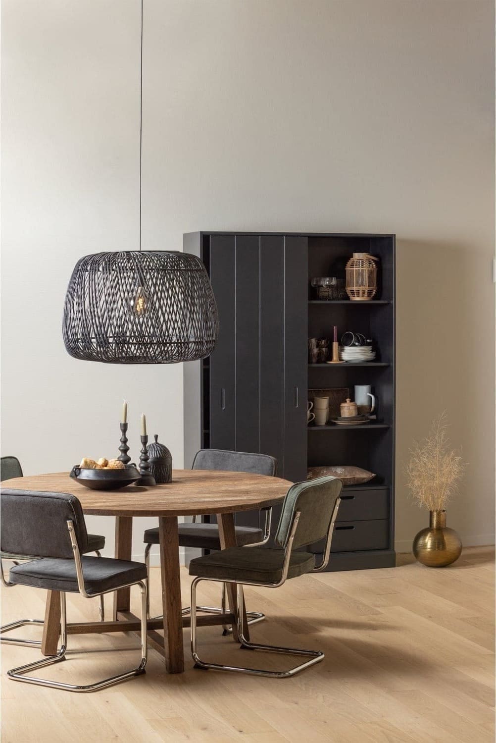 WOOOD Move schuifdeurkast grenen matzwart Matzwart Wandkast