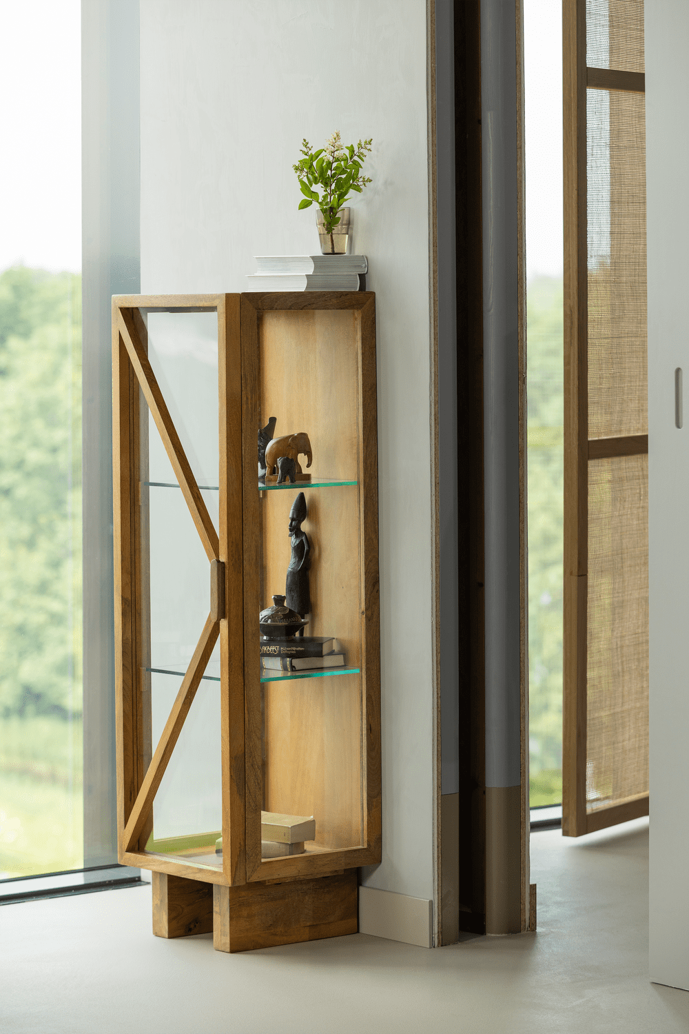 WOOOD Kella 1-deurs kast mango hout naturel Naturel Vitrinekast|Kast