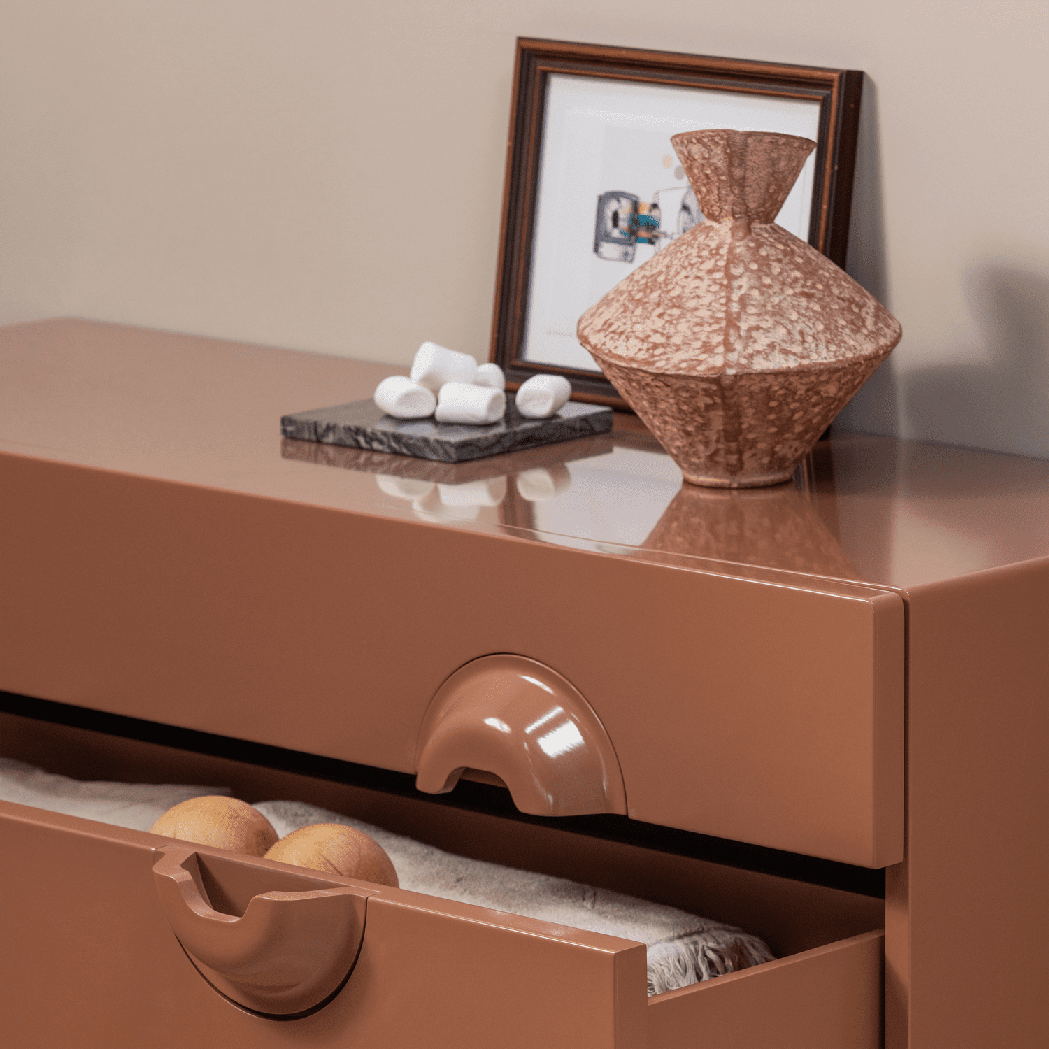 WOOOD Merge ladekast/commode oudroze Oud roze Ladekast