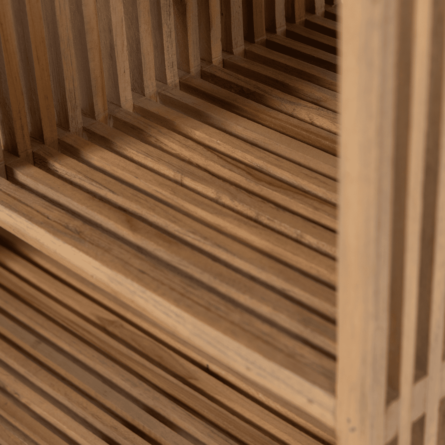 WOOOD Jasmijn sidetable recycled teak naturel Naturel Wandtafel