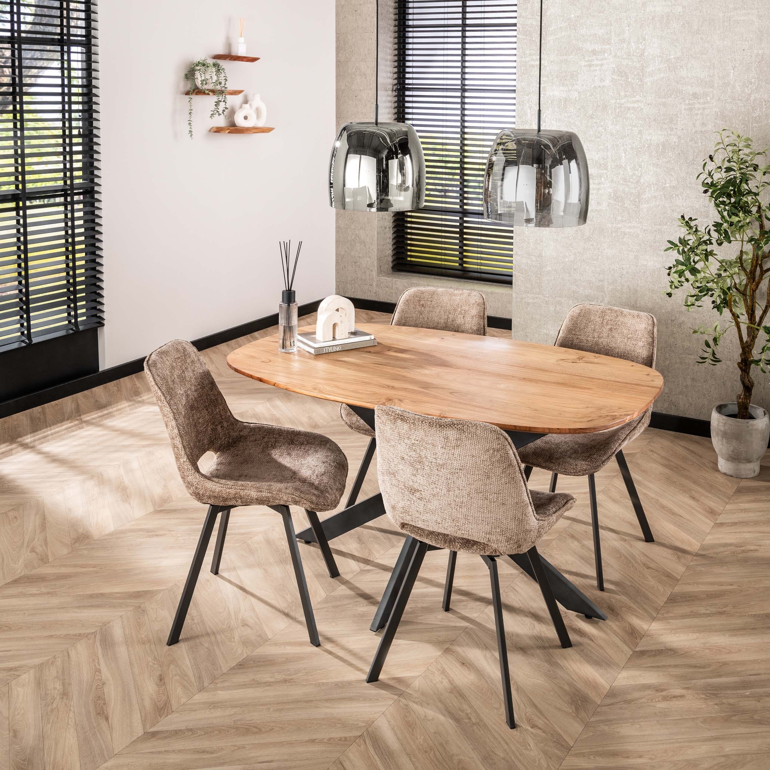 Eettafel Arhus Solid Deens Ovaal 150cm - Massief Acacia Bullcraft Eettafel 2973/15