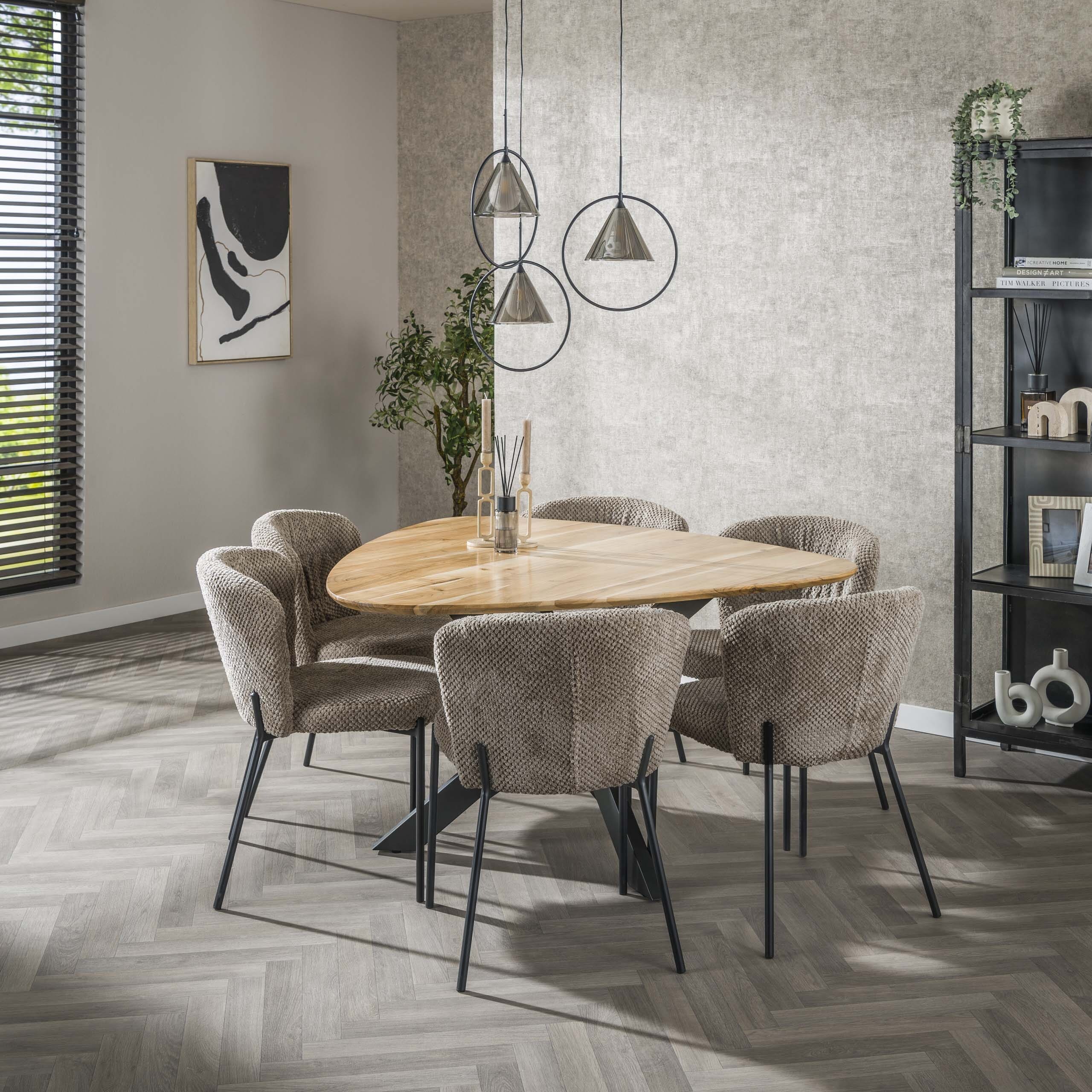 Eettafel Triangle 135x135cm - Massief Acacia Bullcraft Eettafel 2965/15
