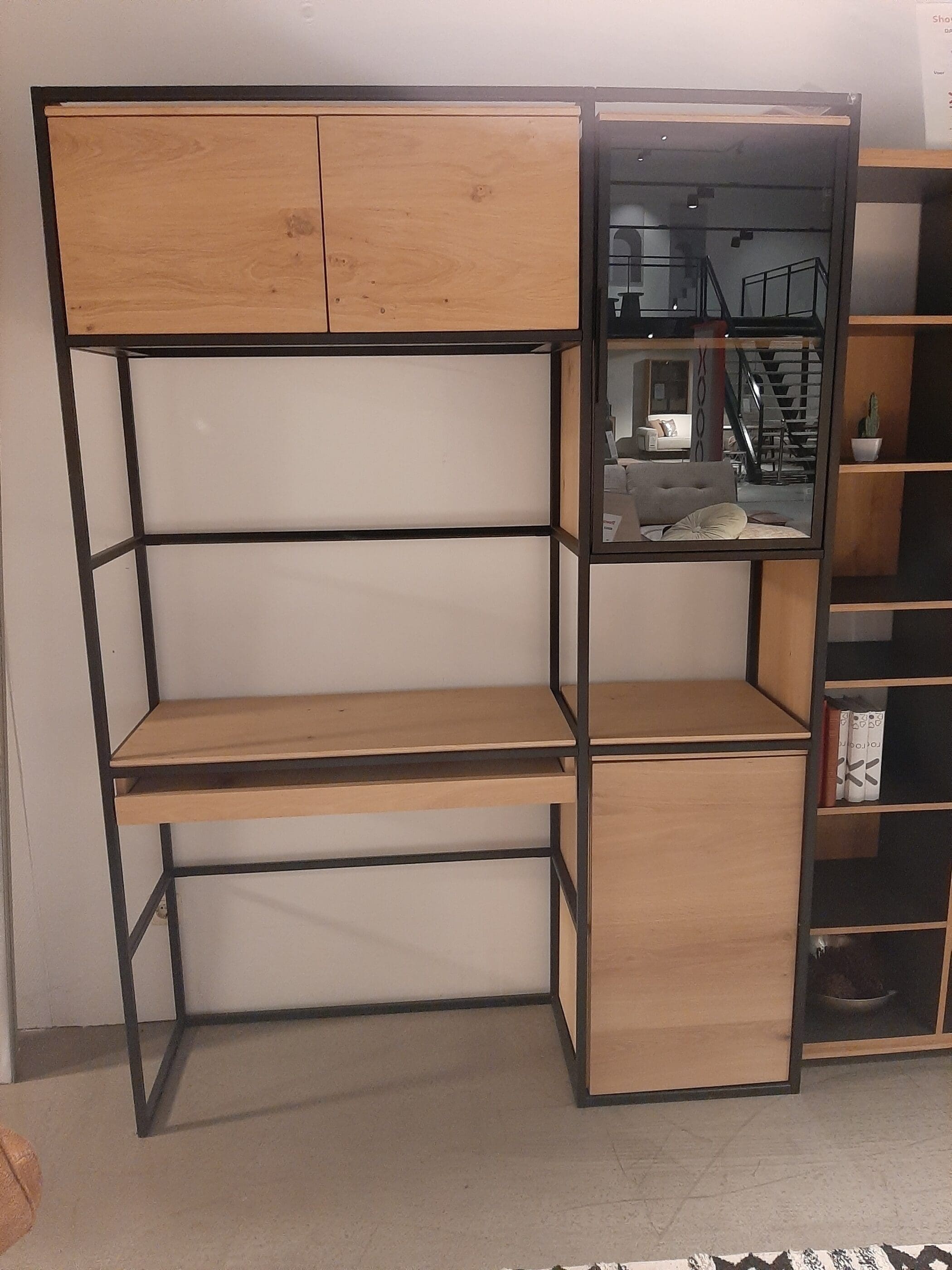 Modulo Workspace - natural **SHOWROOMMODEL**