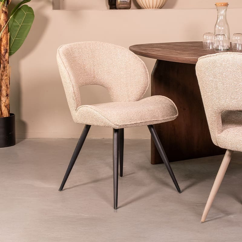 LABEL51 Eetkamerstoel Sakura - Naturel - Royal Boucle - Zwart Metalen Frame Naturel Eetkamerstoel