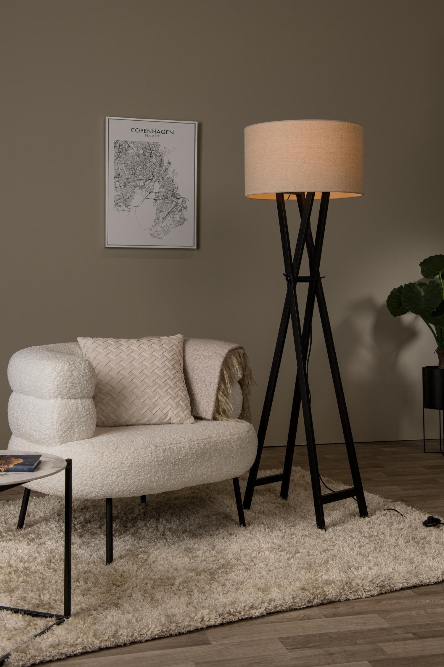 Trafalgar Vloerlamp - Zwart Lucide Vloerlamp 30763/81/30