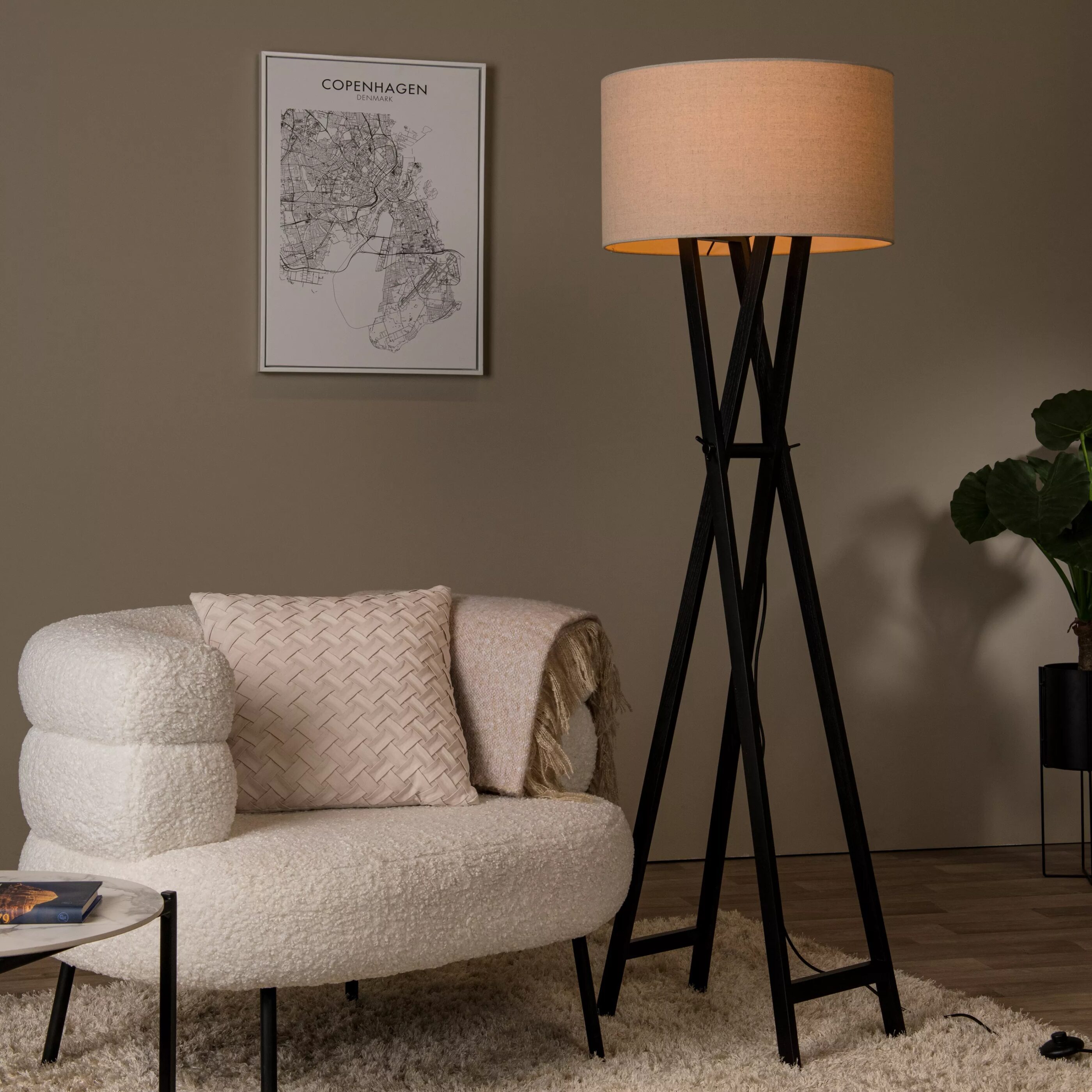 Trafalgar Vloerlamp - Zwart Lucide Vloerlamp 30763/81/30