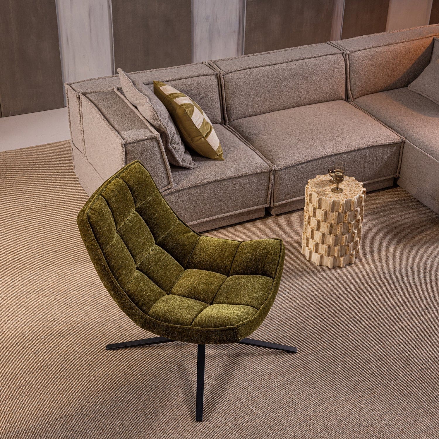 WOOOD Maudi draaifauteuil chenille structuur groen Groen Draaifauteuil