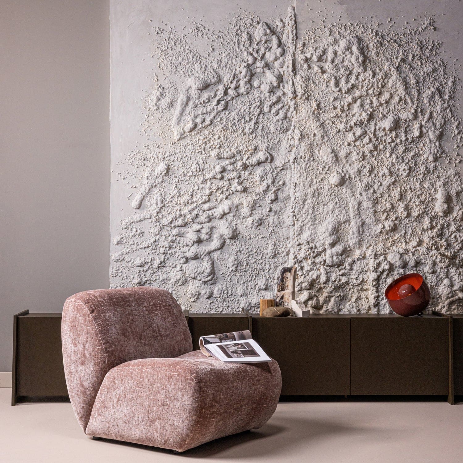WOOOD Nomu fauteuil craquele velvet lichtroze Lichtroze Fauteuil