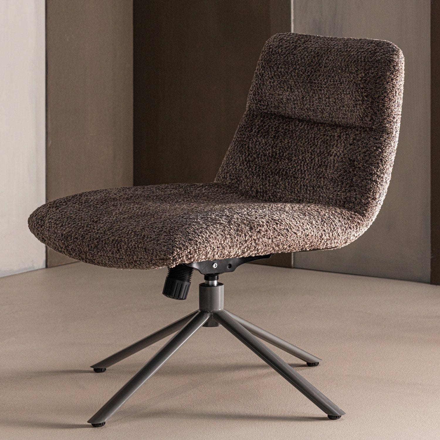 WOOOD Soren verstelbare draaifauteuil wollig bruin Bruin Draaifauteuil