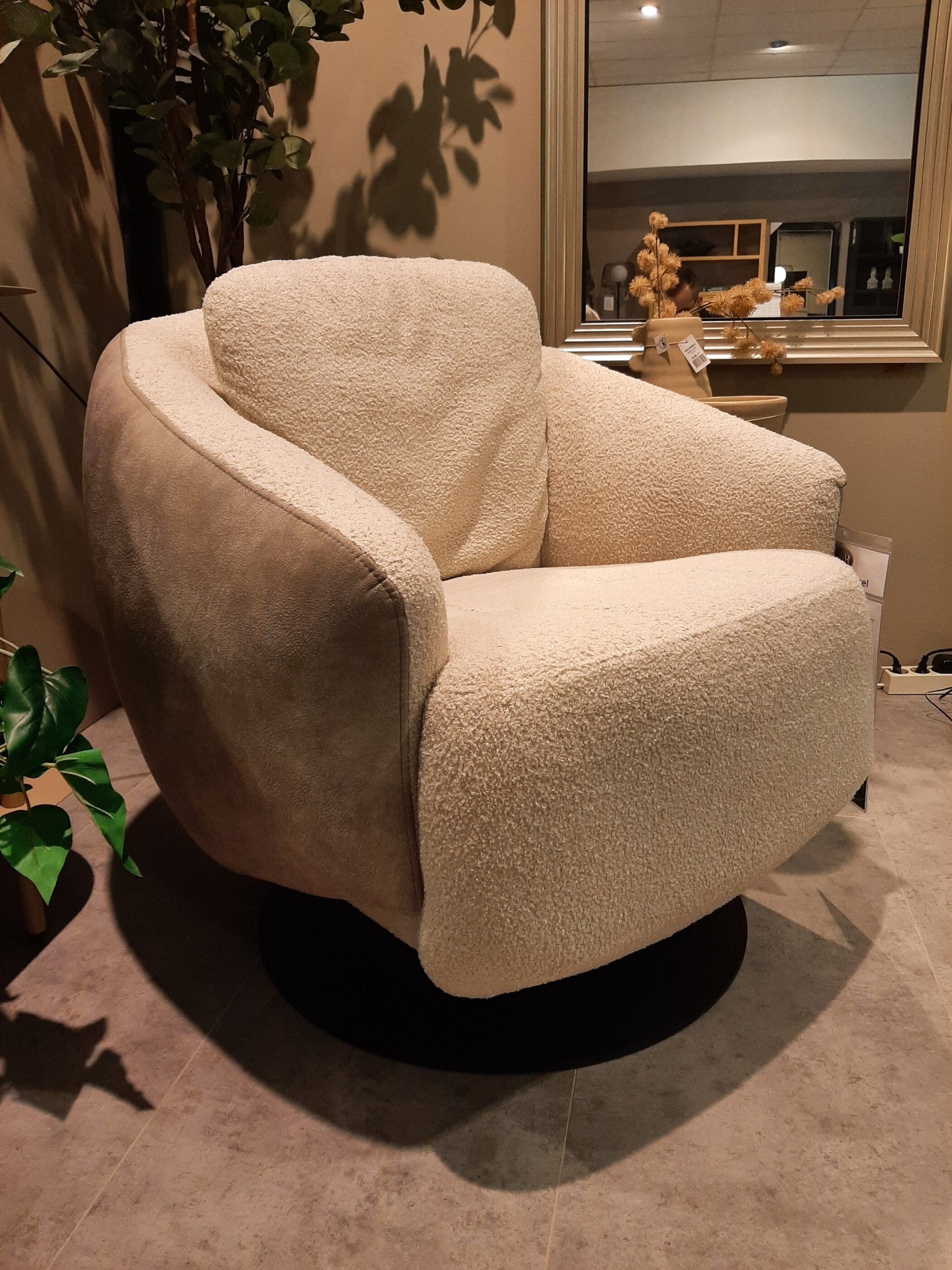 Alberta fauteuil - stof - kiezel **SHOWROOMMODEL**