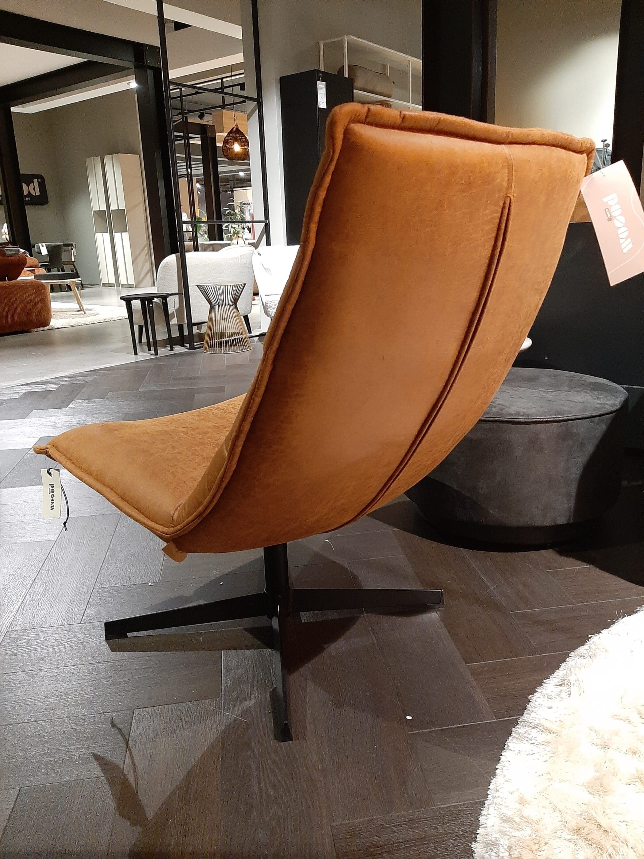 Draaifauteuil Nika **SHOWROOMMODEL** - Afbeelding 3