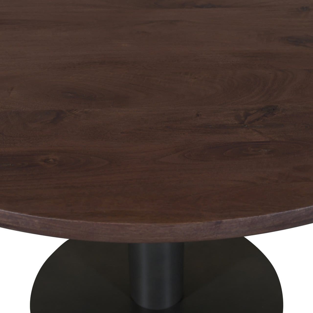 Richmond Interiors Eettafel Baldwin spicebrown 130Ø Bruin Eettafel