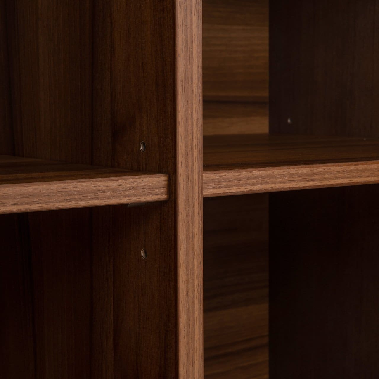 Richmond Interiors Wandkast Windsor walnut Wandkast|Kast
