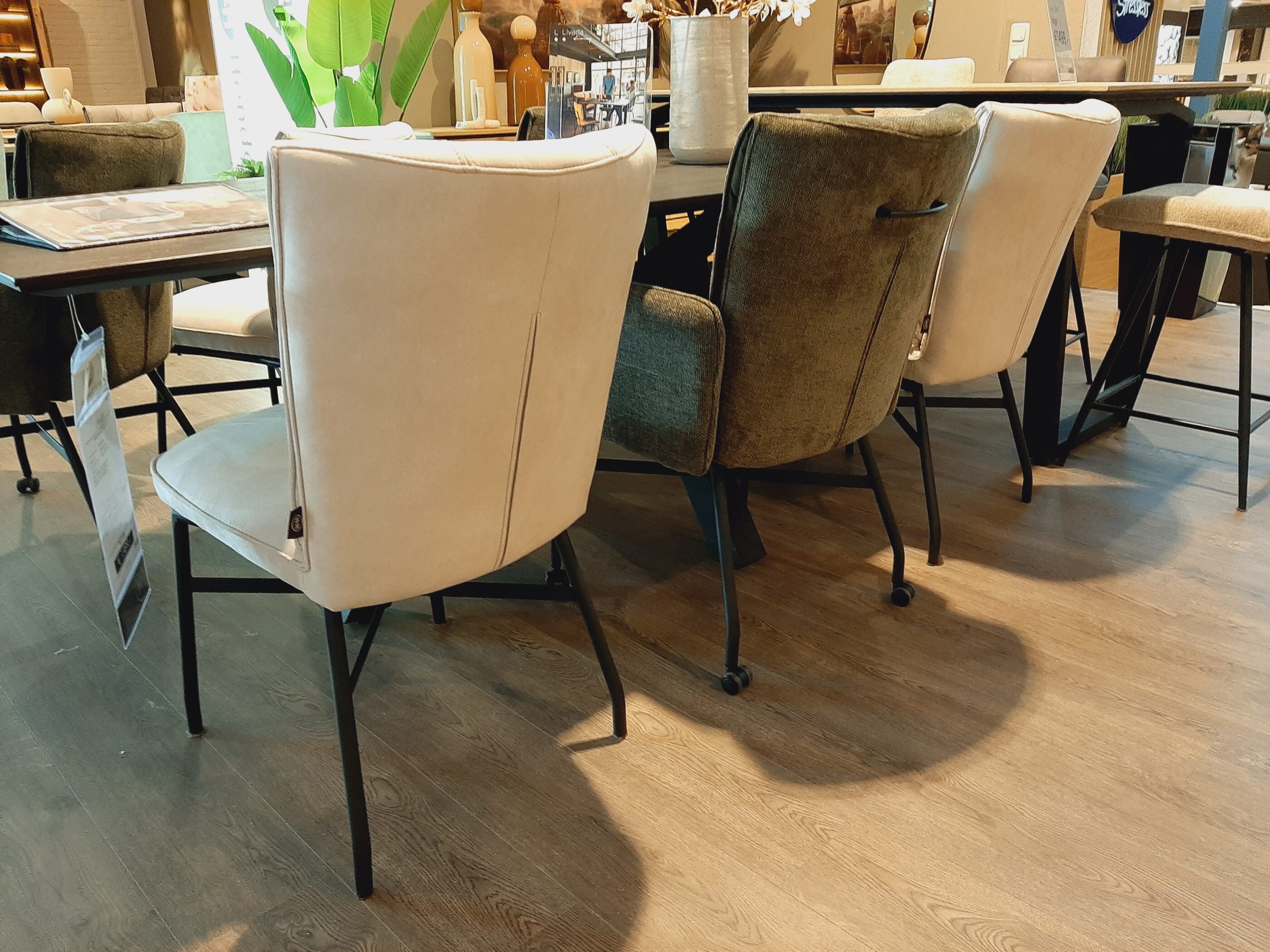 Eden eetkamerstoelen (set van 6) **SHOWROOMMODEL** - Afbeelding 3