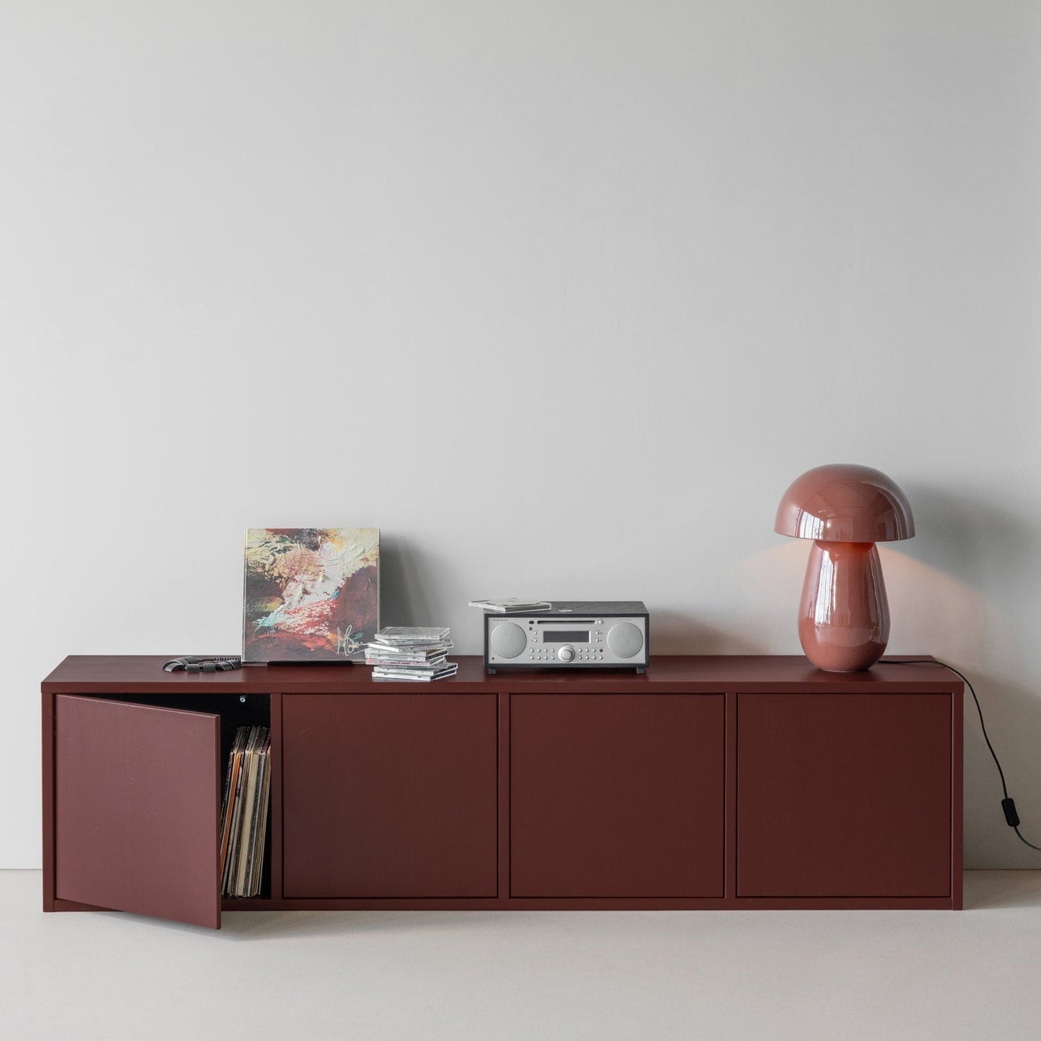 WOOOD Merel tv meubel grenen bordeauxrood Bordeaux Tv-meubel|Tv-dressoir
