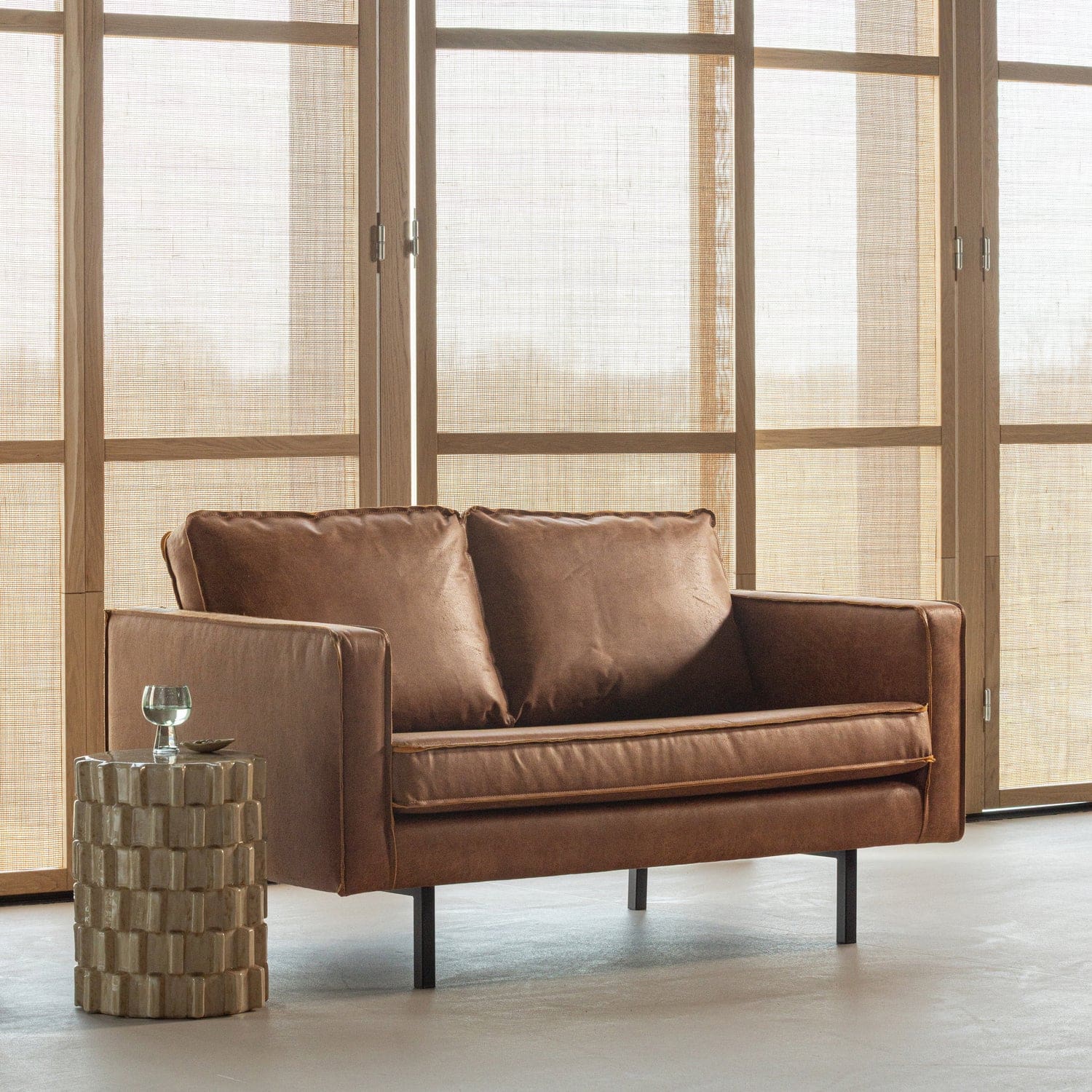 WOOOD Rodeo 2-zitsbank ecoleer cognac Cognac 2-zitsbank
