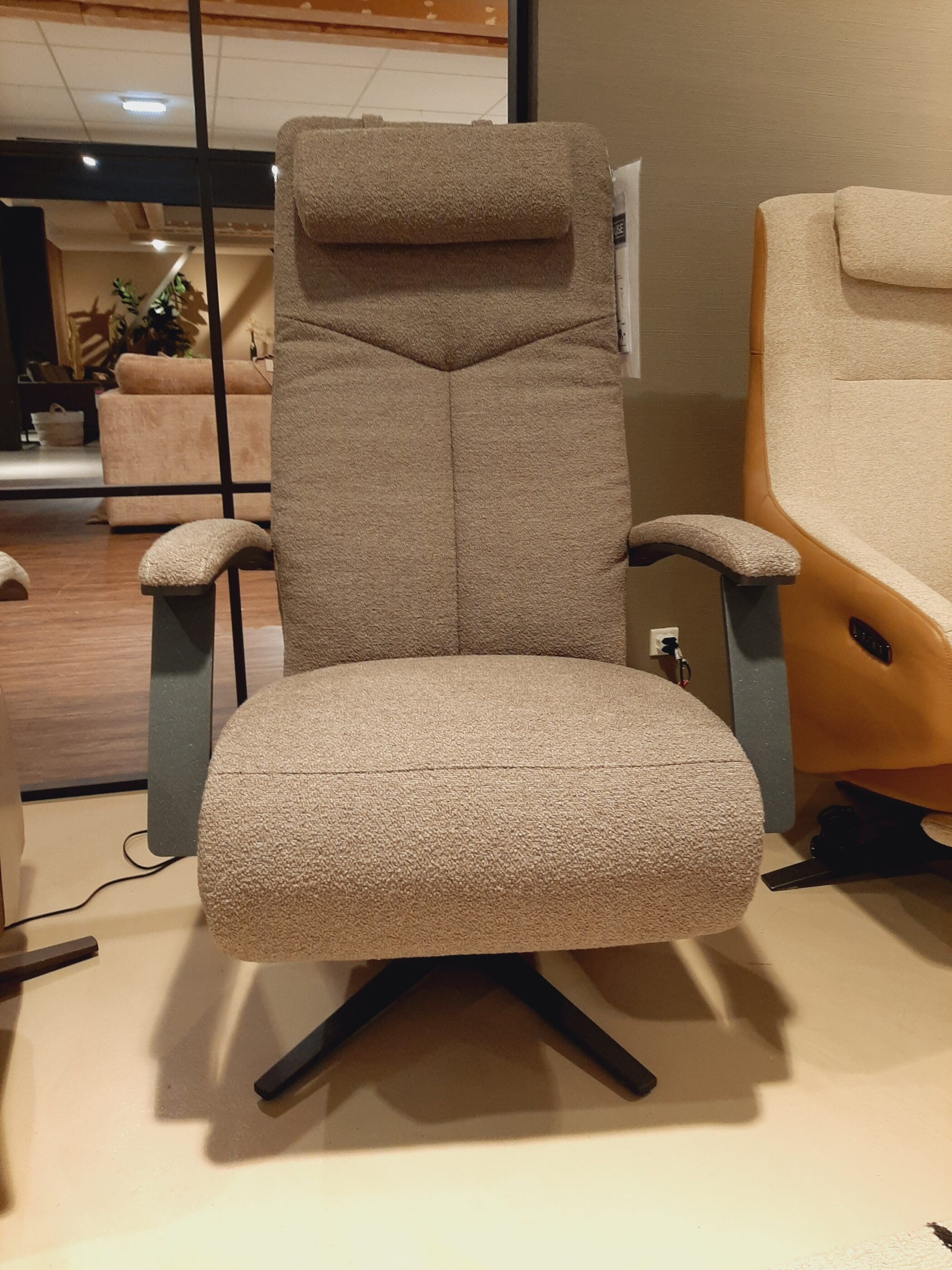 Relaxfauteuil Pantoli - taupe **SHOWROOMMODEL** - Afbeelding 2