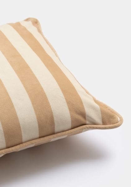COCO maison Dots kussen 35x50cm - geel Geel Sierkussen