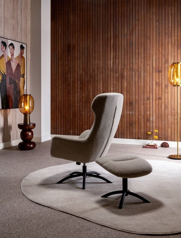 Xooon Lomi draaifauteuil incl poef stof cloudy beige poot zwart metaal Beige Fauteuil