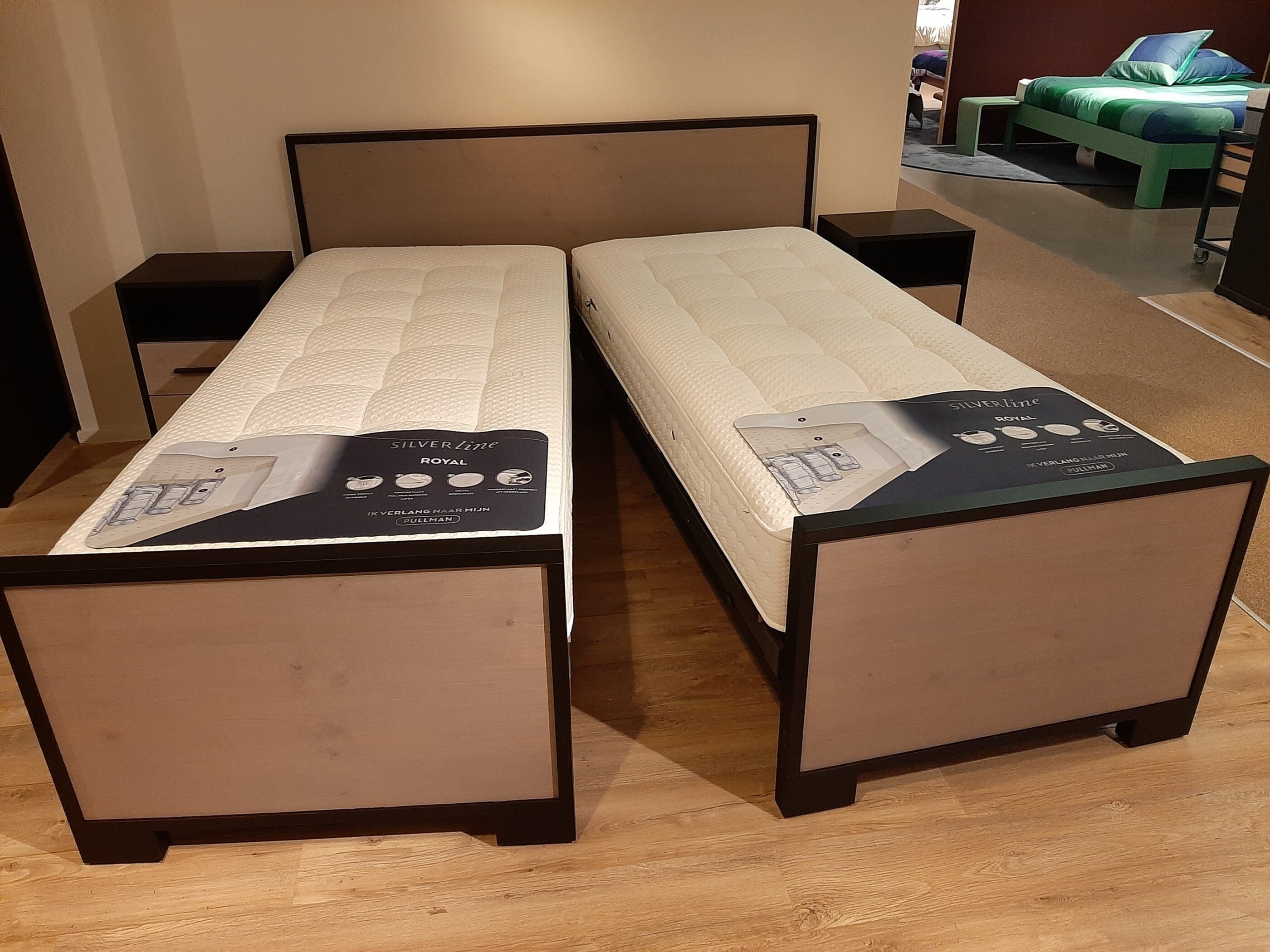 Deelbaar ledikant + kledingkast + nachtkastjes Antwerpen **SHOWROOMMODEL** - Afbeelding 4