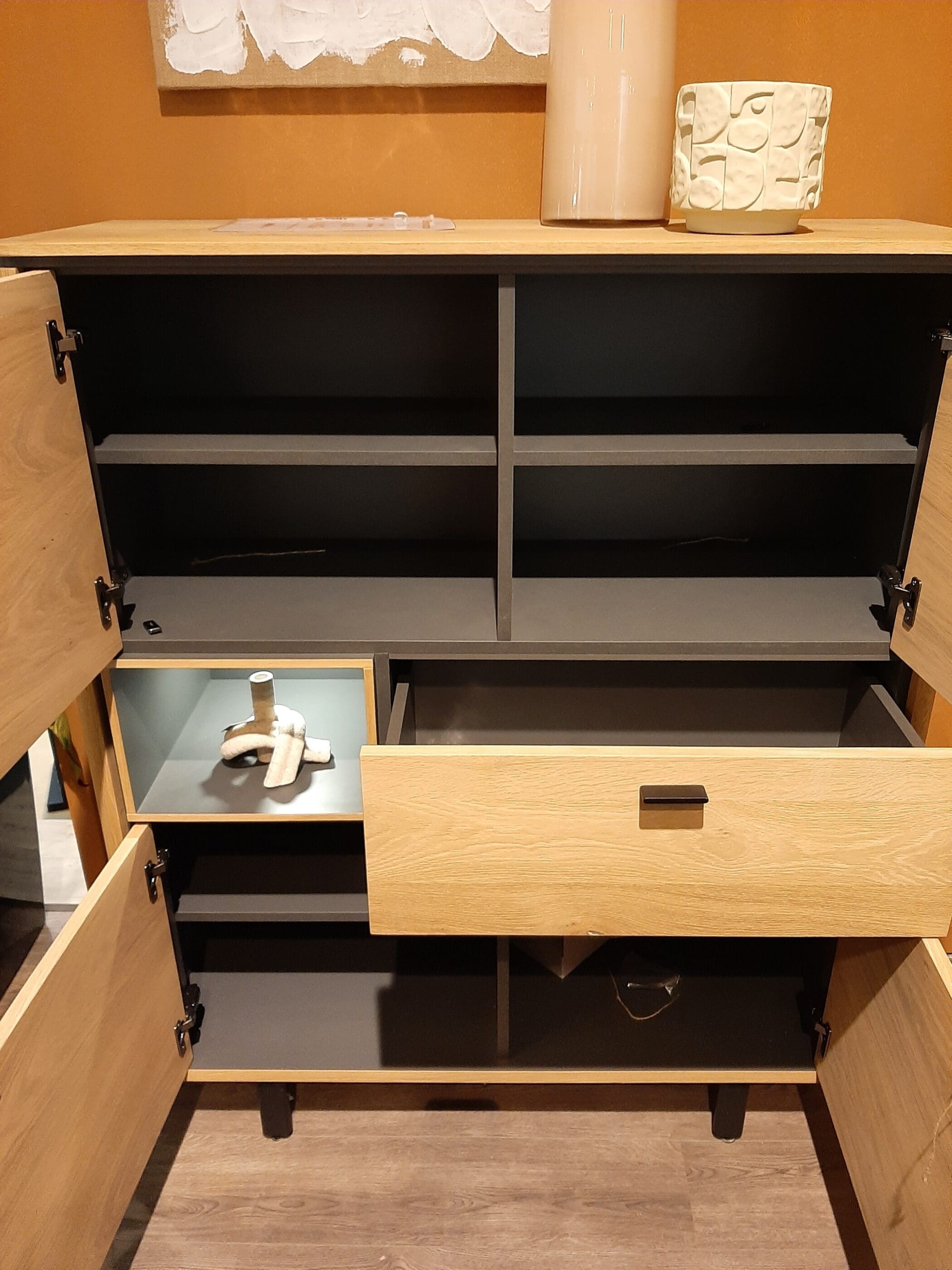 Livada highboard 115cm **SHOWROOMMODEL** - Afbeelding 4