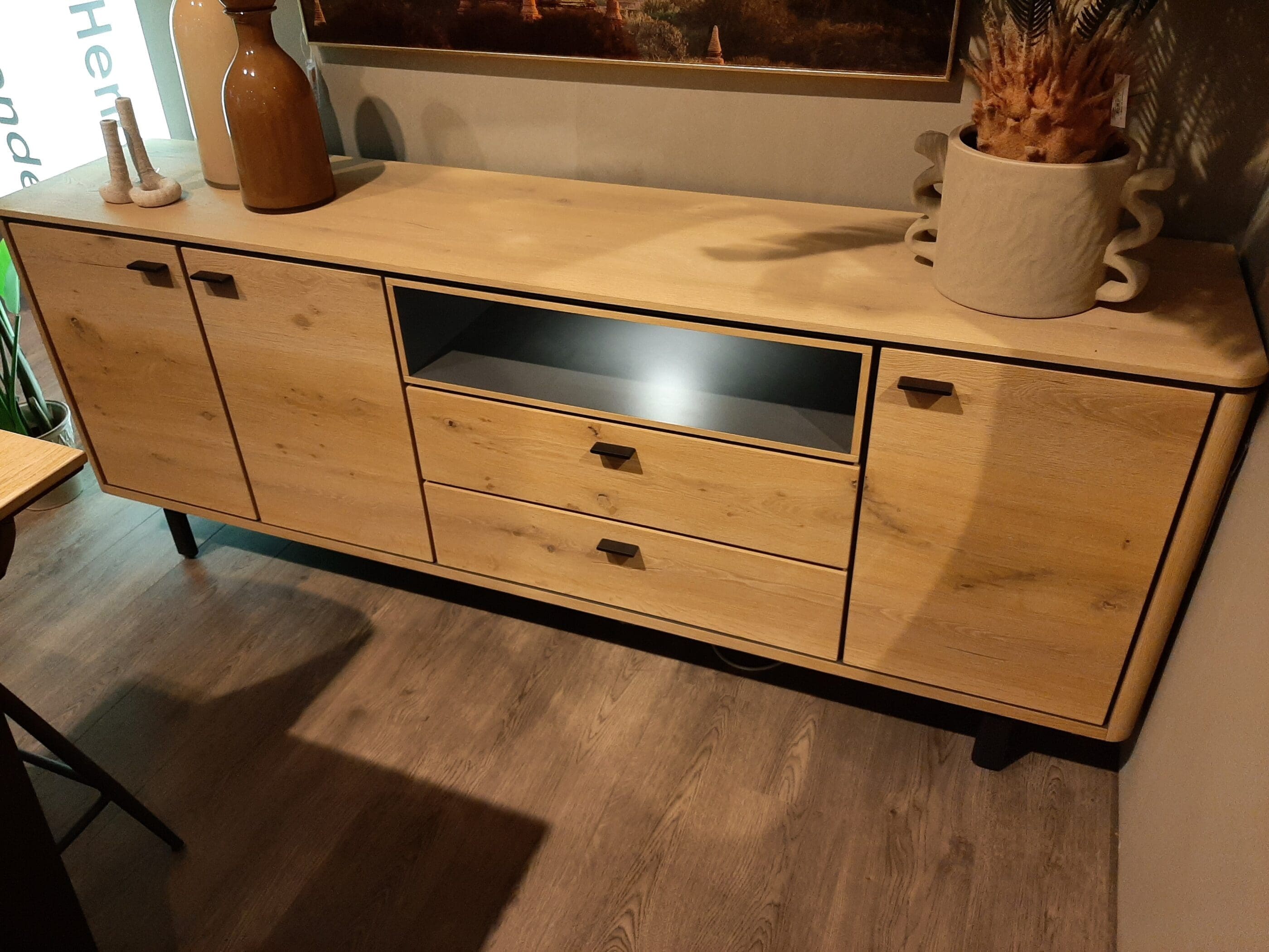 Livada dressoir 210cm **SHOWROOMMODEL**
