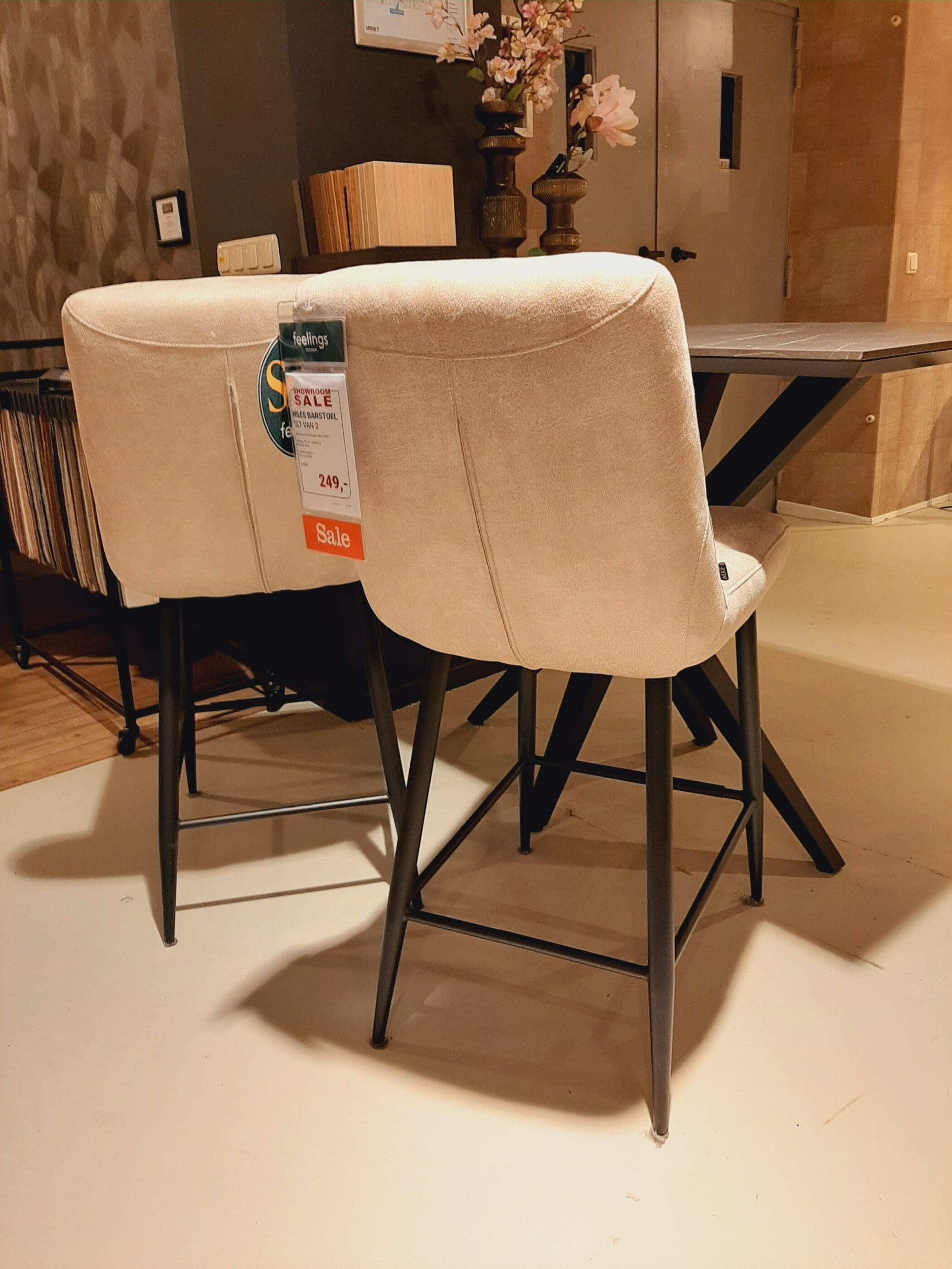 Miles barstoelen (set van 2) **SHOWROOMMODEL** - Afbeelding 2