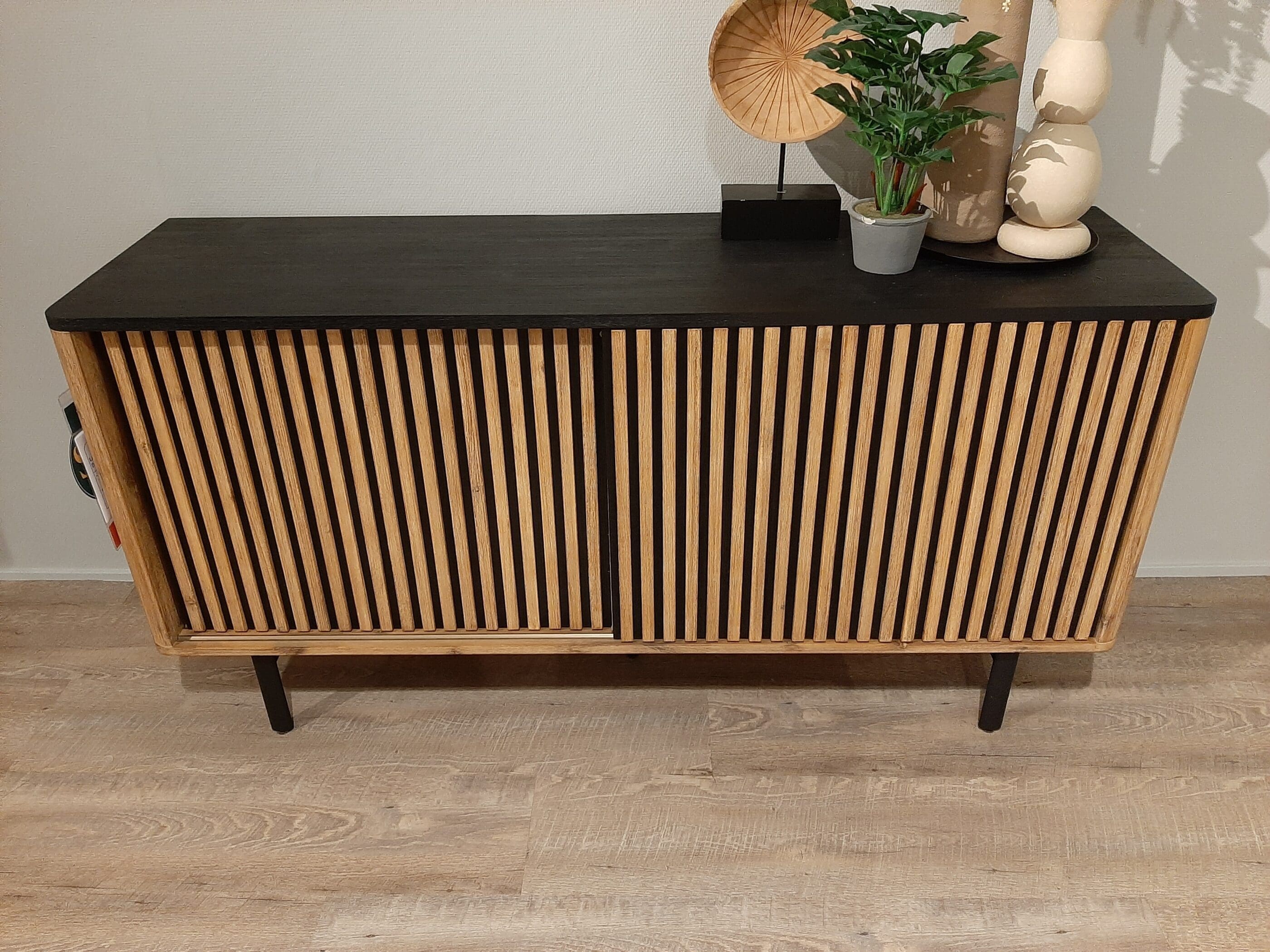 Larvik dressoir **SHOWROOMMODEL** - Afbeelding 2