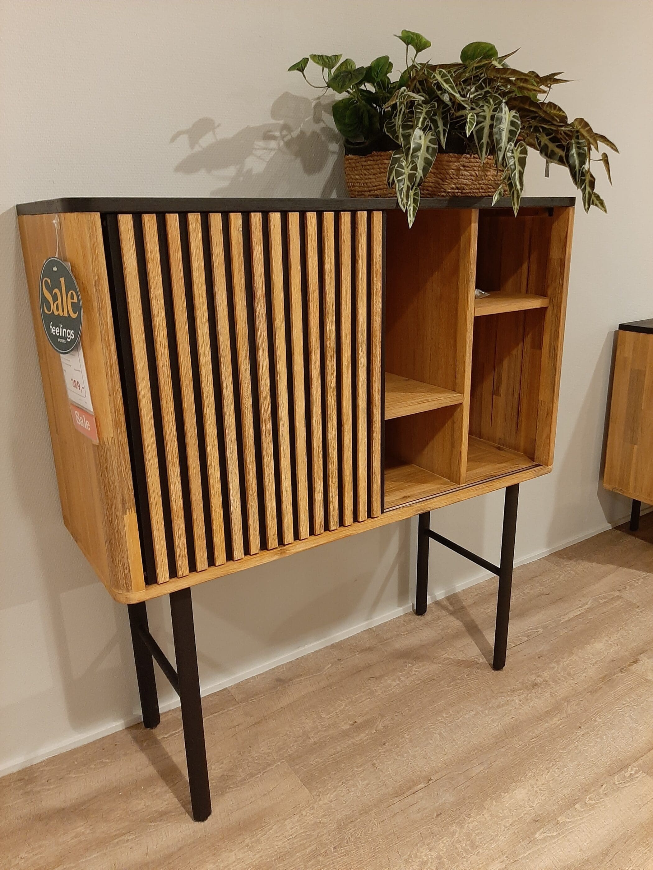 Larvik highboard **SHOWROOMMODEL**