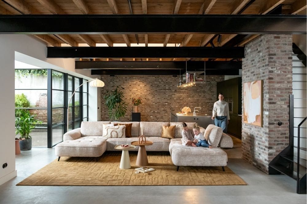 Henders & Hazel Belluno divan links fix Bank